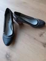 Schuhe Pumps WIE NEU S.Oliver Gr. 38 Tracht Dirndl Lederhose Bayern - Eichstätt Vorschau