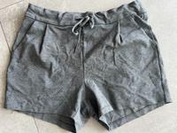 Kurze Damen Hose / Vero Moda / Grau / Größe S Niedersachsen - Weyhe Vorschau