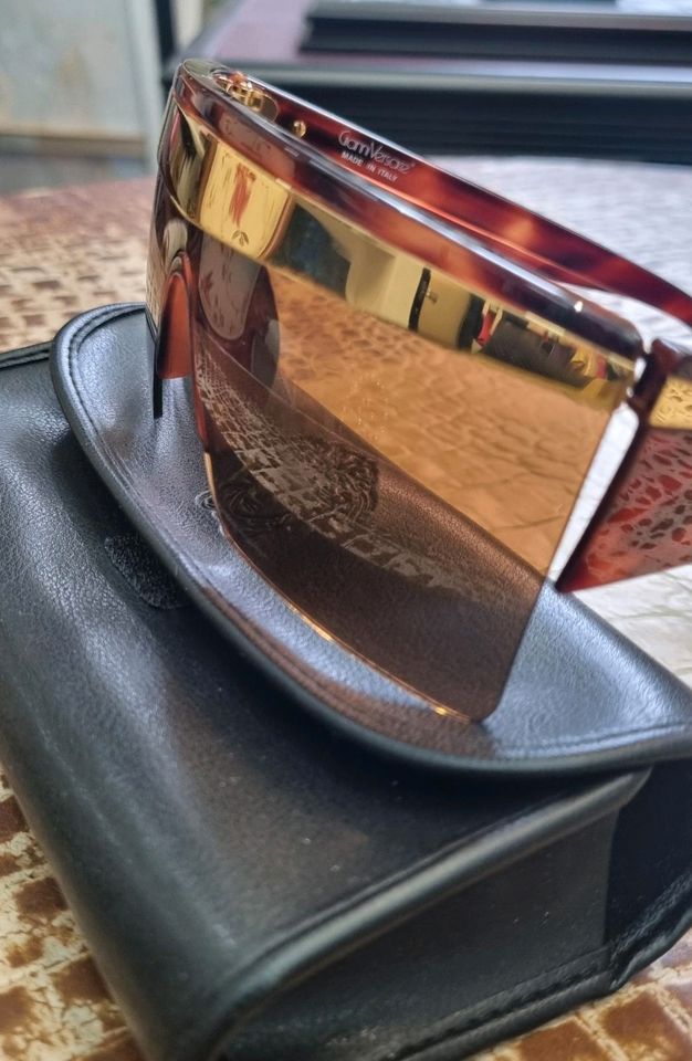 Original Versace Oversize Sonnenbrille Modell 676 in Baden-Baden