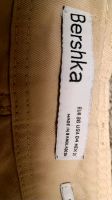 Damen Hose,Berschka, Farbe beige -sand Nordrhein-Westfalen - Wickede (Ruhr) Vorschau