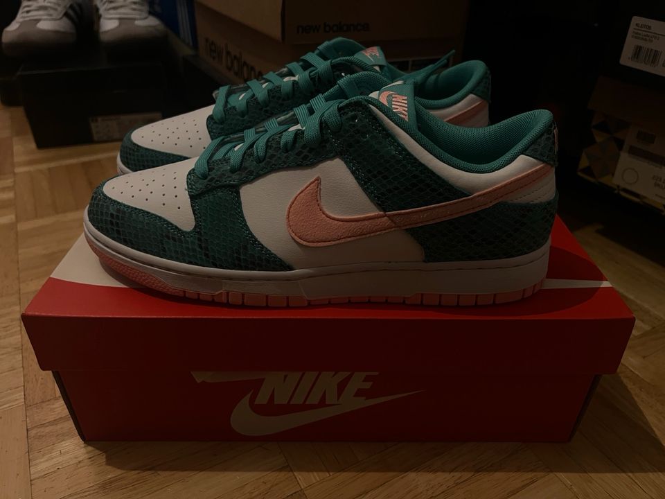 Nike Dunk Low Washed Teal Gr. 43 in Duisburg