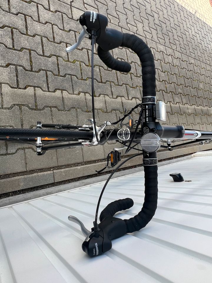 Rennrad  Trek SL1000 58cm Rahmenhöhe neuwertig in Buchloe