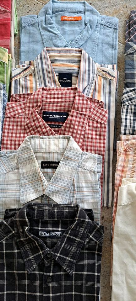 Riesiges Kleiderpaket Markenkleidung Männer L/XL in Sprendlingen