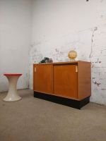 Vintage Kommode Sideboard Holzschrank 60er 70er DDR Retro Berlin - Mitte Vorschau