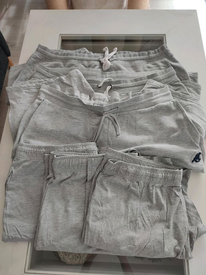 Kurze leichte Shorts in Delbrück