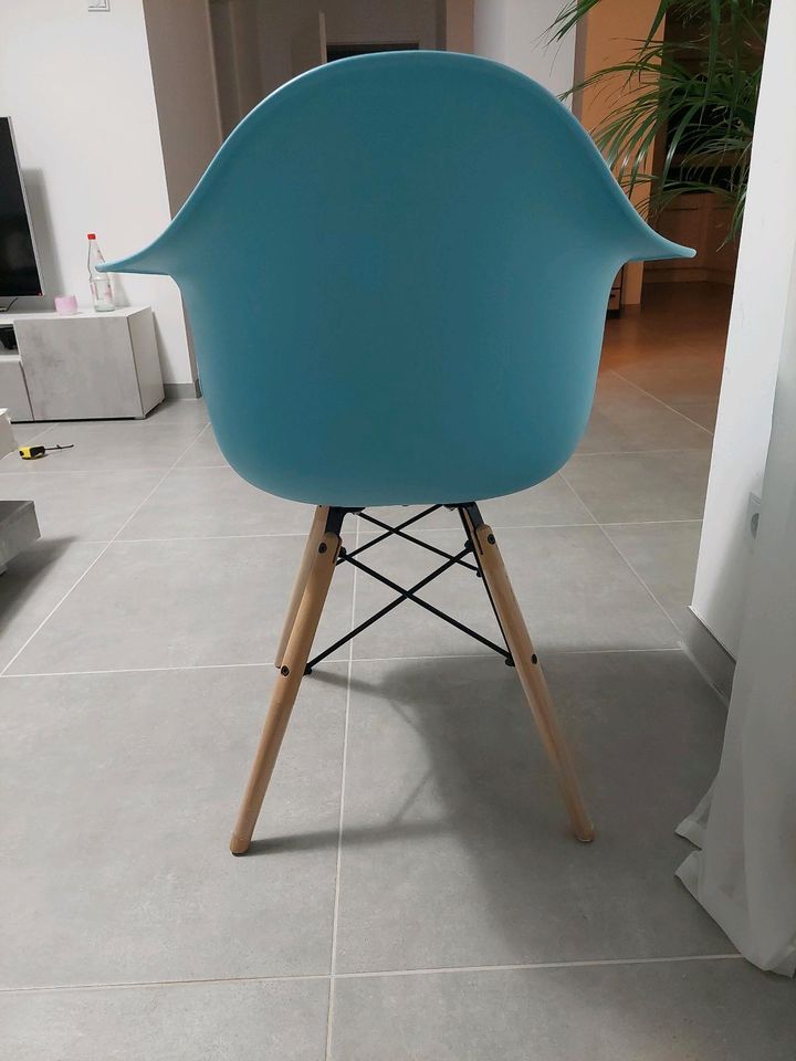 Designer Armlehnenstühle Hellblau Stühle in Niederdorfelden