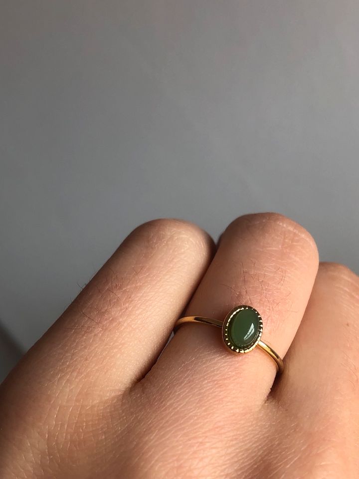 Vergoldeter ring damen jade edelstein grün in Dinkelsbuehl