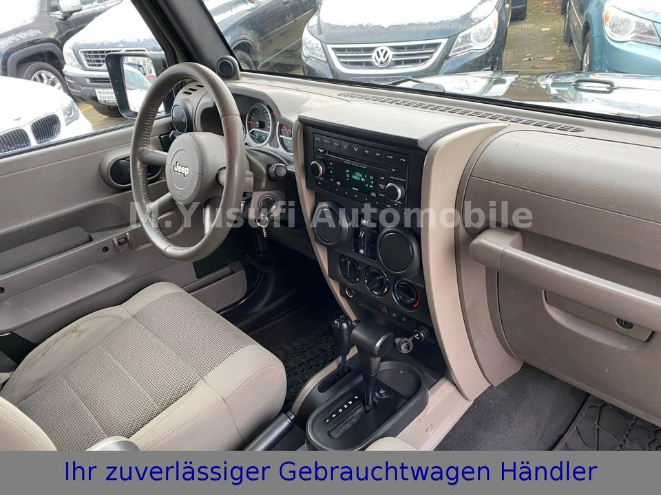 Jeep WRANGLER 2.8 CRD UNLIMITED SAHARA KLIMA|AHK in Hamburg