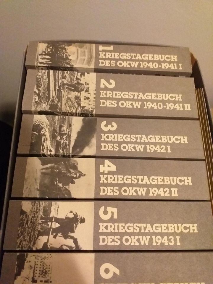 8 Kriegstagebücher der OKW von 1940-1945 in Dietersburg