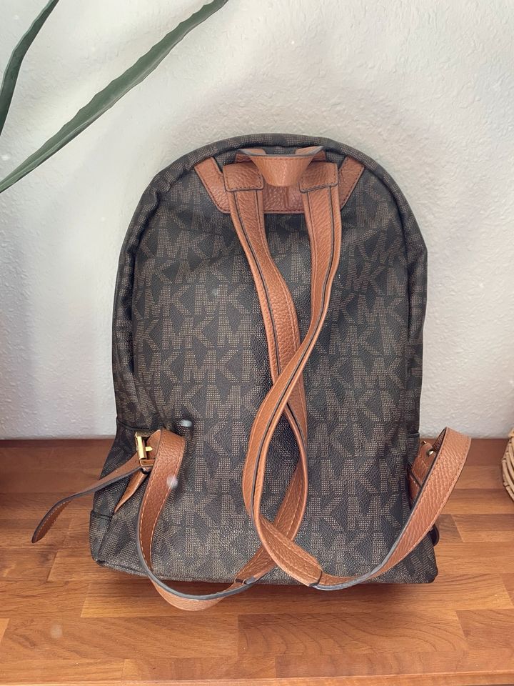 Michael Kors Rucksack braun, wie neu in Kamen