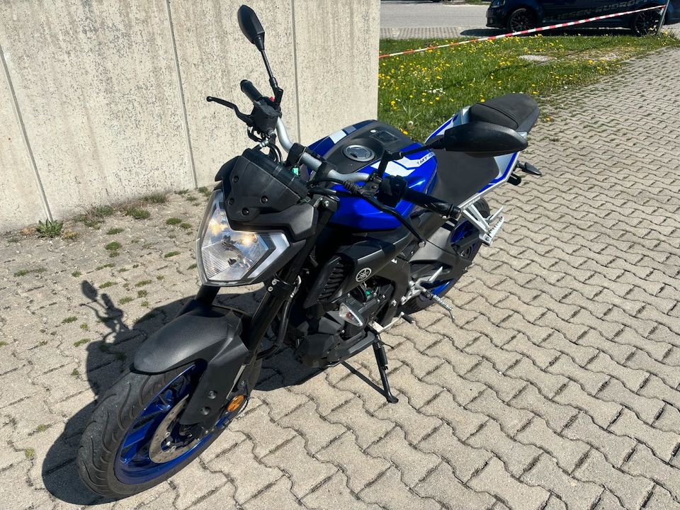 YAMAHA MT125 in Übersee