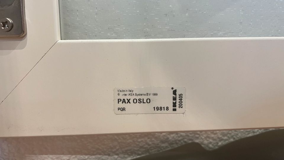 Ikea Pax Oslo Schrank Tür 201 weiß Milchglas in Peterslahr