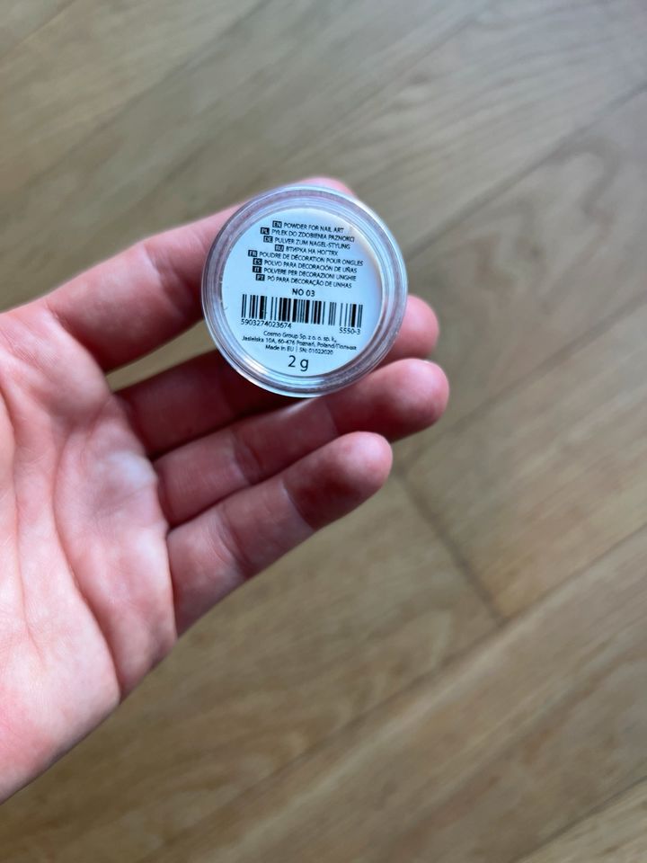 Neonail Glittery Effect Puder in Berlin