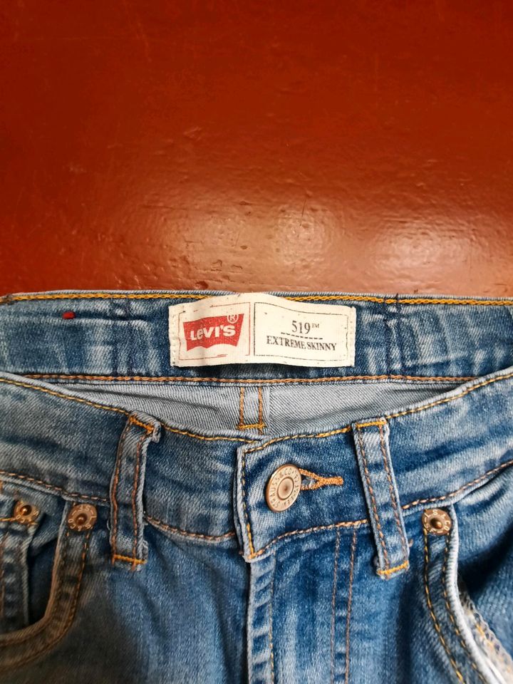 Jeans von Levis in Dresden