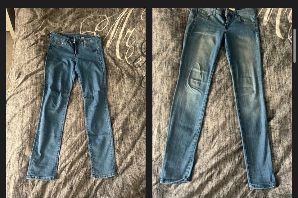 7 St Jeans Gr. 36 S H&M Amisu Stradivarius FB Sister Bershka in Mittenwalde