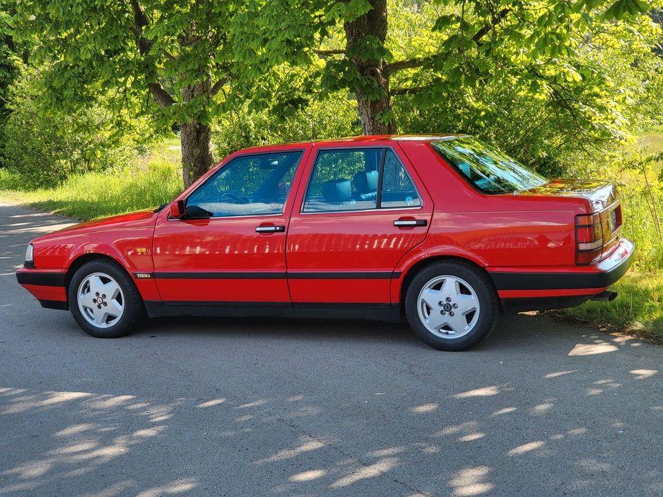 Lancia Thema 8.32 Rosso Corsa in Osterode am Harz