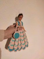 Vintage Barbie wird über Toilettenrolle gestülpt Baden-Württemberg - Ludwigsburg Vorschau