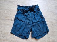 s.Oliver Shorts Paperbag Hose Gr 116 blau * wie NEU * Thüringen - Teistungen Vorschau