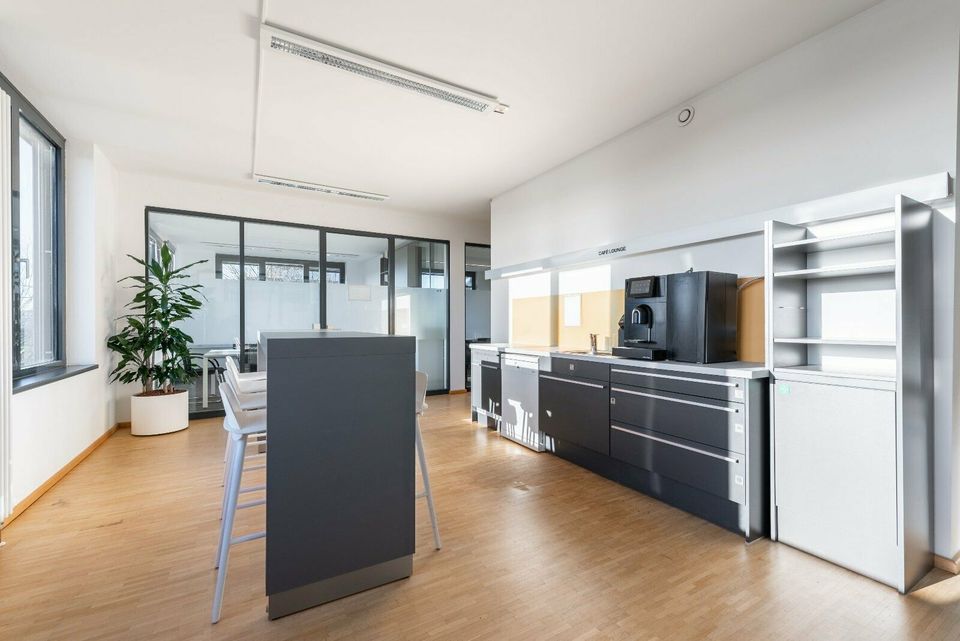 Privater Büroraum für 1 Person 8 sqm in Regus Campus Park in Lübeck