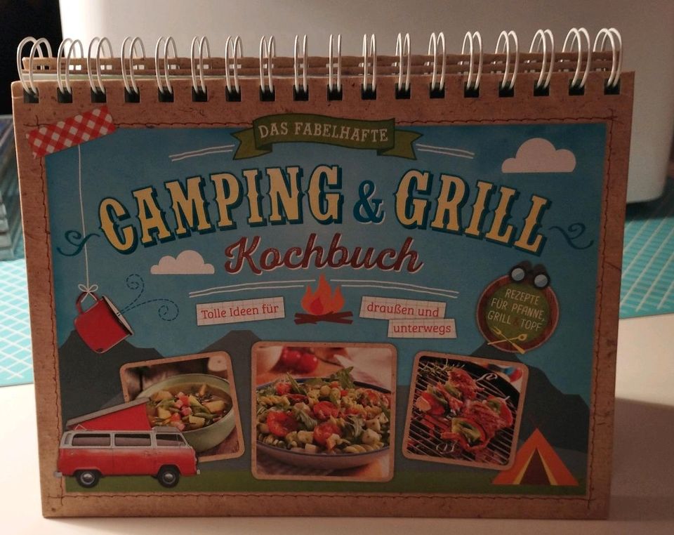 Rezepte Camping und Grill Kochbuch neuwertig in Altusried