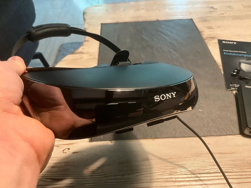 Sony HMZ-T3 3D Videobrille schwarz Kino-Feeling in Hildesheim