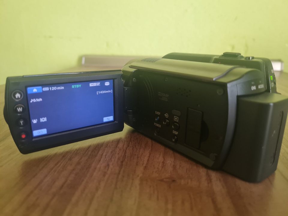 Sony Handycam XR 105 HD in Saarbrücken