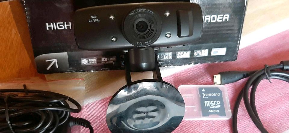 Auto Camera High Definition Video CamcordeFullHD 1080p neuw. in Waltrop