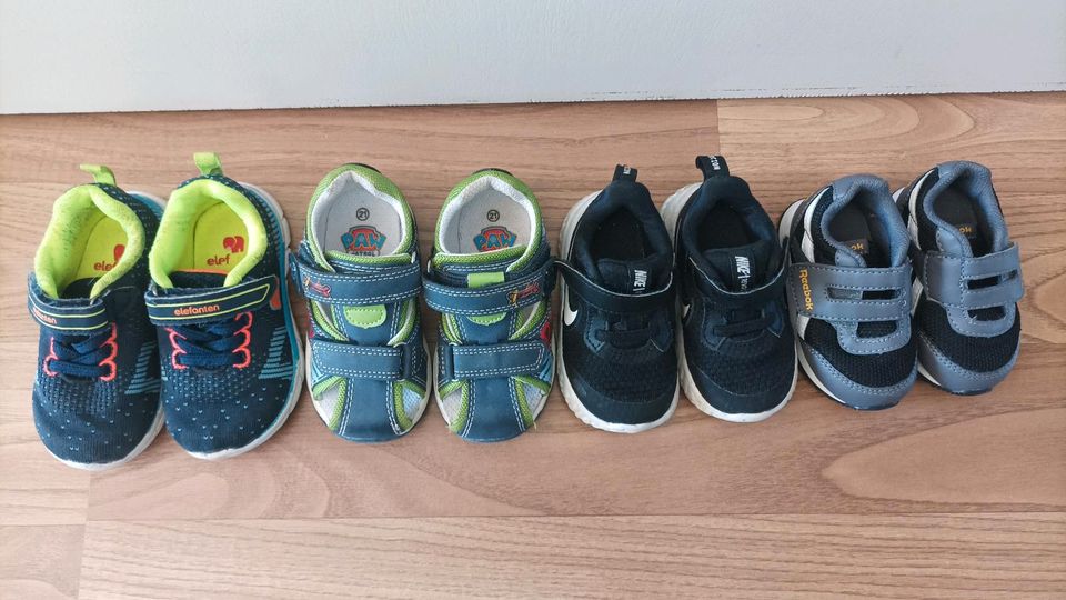Kleinkinder Schuhe, Paw Patrol, Nike, größe 18,5/19,6/21 in Roggenburg