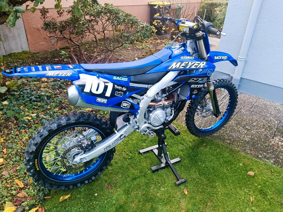 Yamaha YZ-F 250 Motorcross YZF in Münchberg