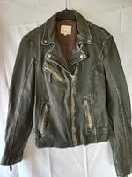 Kurze graue Lederjacke Gr.38/ M von " soccx" Güstrow - Landkreis - Teterow Vorschau