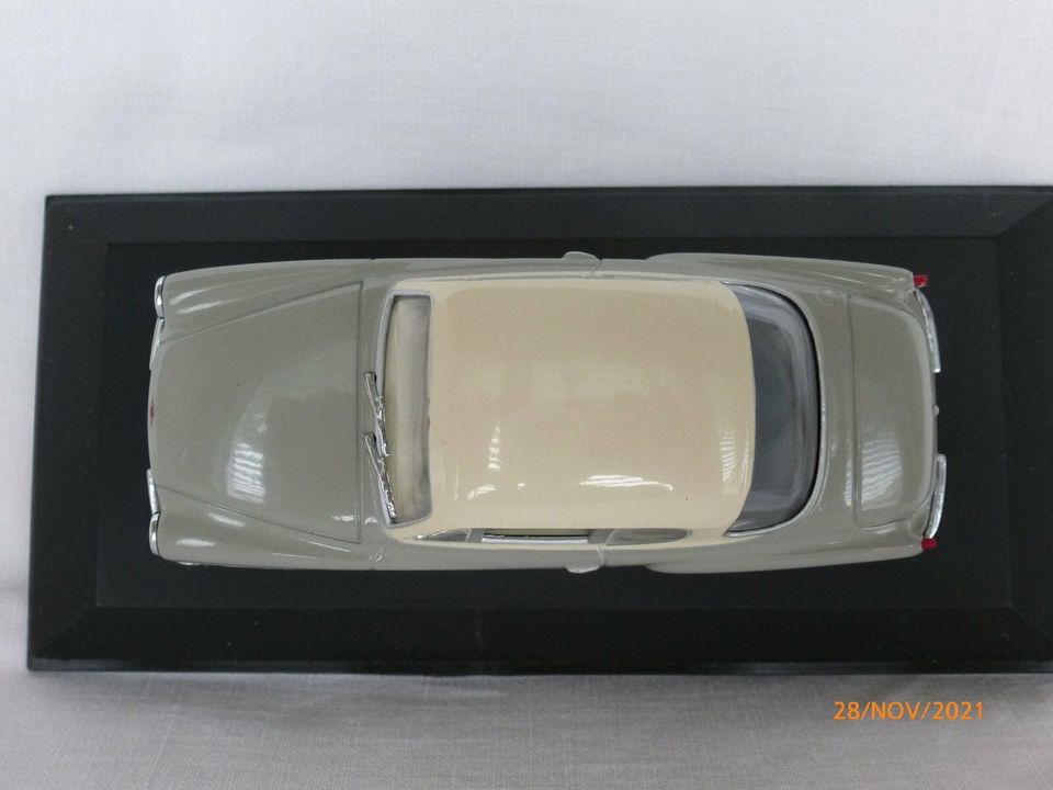 Minichamps Wartburg 311 Coupe 1:43 grau weiß in Börslingen