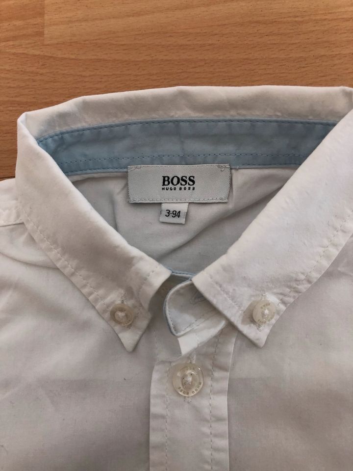 Boss jungen Hemd gr.94 und Hose gr.102 Neuwertig in Perleberg