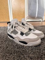 Nike Air Jordan 4 41 Military Black Nordrhein-Westfalen - Werdohl Vorschau