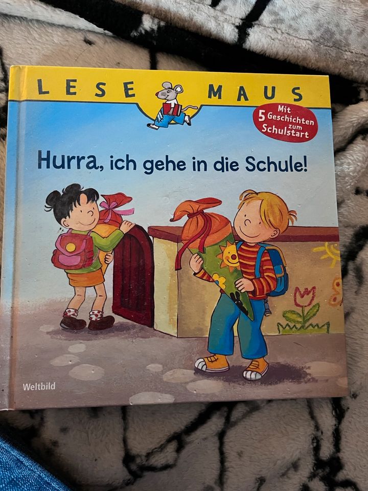 Lese Maus Hurra, ich gehe in die Schule in Bienenbüttel