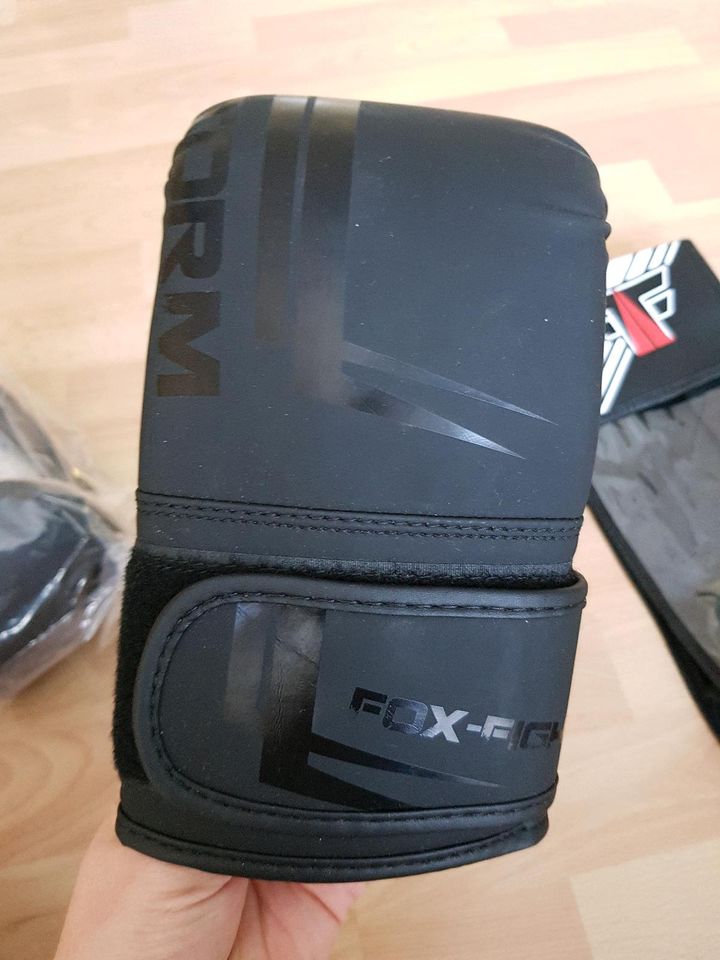 Fox Fight Boxhandschuhe Gr. S/M Storm NEU ungetragen in Neuberend