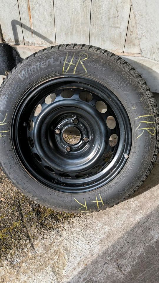 4 gebrauchte Winterreifen 185/65 R15 88T auf Opel Stahlfelgen in Stuttgart