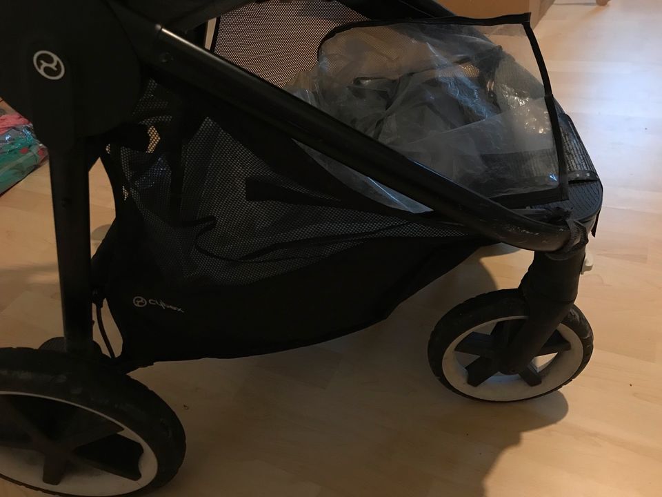 Kinderwagen Cybex Gold in Hamburg