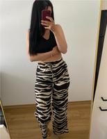Stoffhose Zebra Hose locker Düsseldorf - Heerdt Vorschau