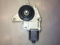 Motor Fensterheber links vorne A204 820 01 42 Mercedes C220CDI Berlin - Lichtenberg Vorschau