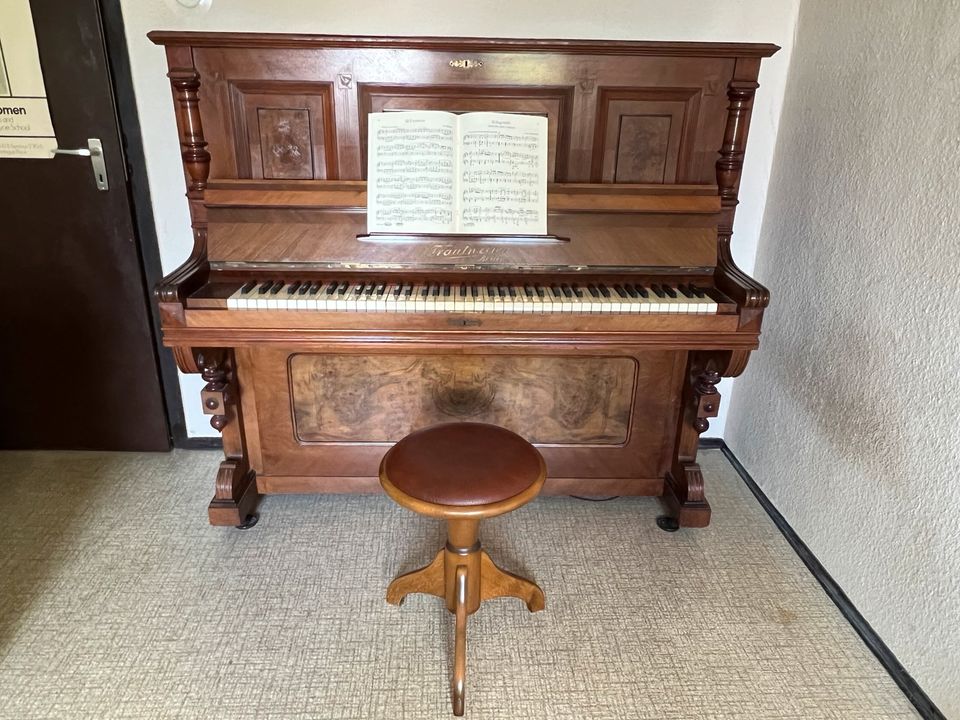 Klavier antik in Bad Kreuznach