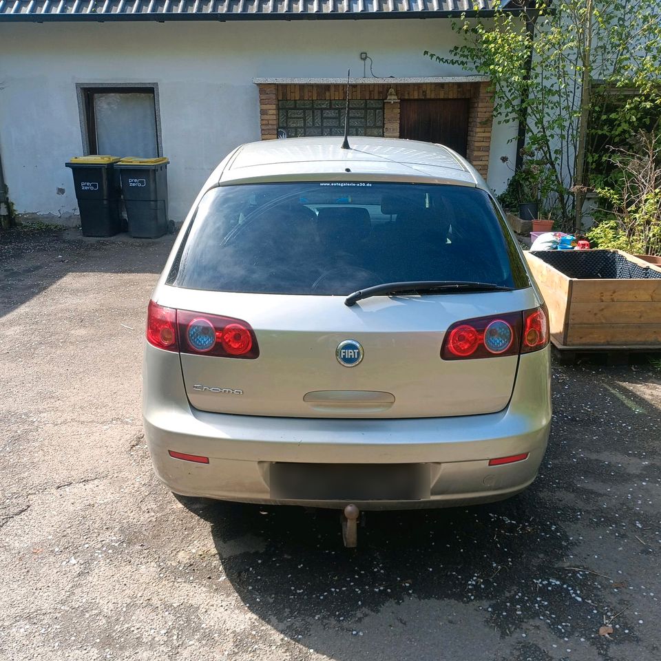 2005 Fiat Croma 2.2 in Porta Westfalica