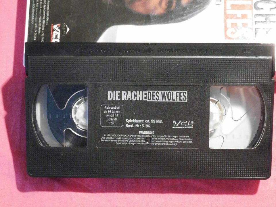 VHS video kassette , die rache des wolfes- clearcut , Film in Berlin