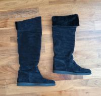 Salvatore Ferragamo Veloursleder Overknee Stiefel Gr.38 (EU) Berlin - Schöneberg Vorschau