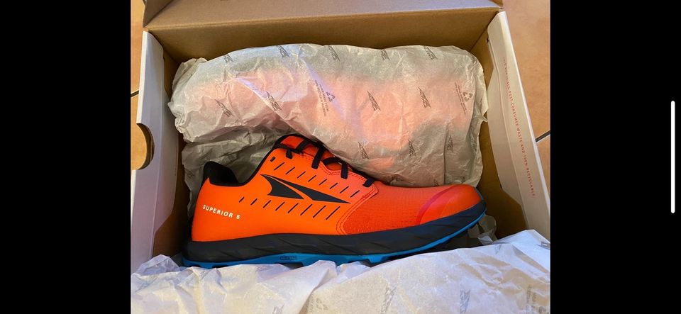 Altra Trekking Schuhe, M Superior 5, Orange/Black, Neu & OVP in Mühlheim am Main