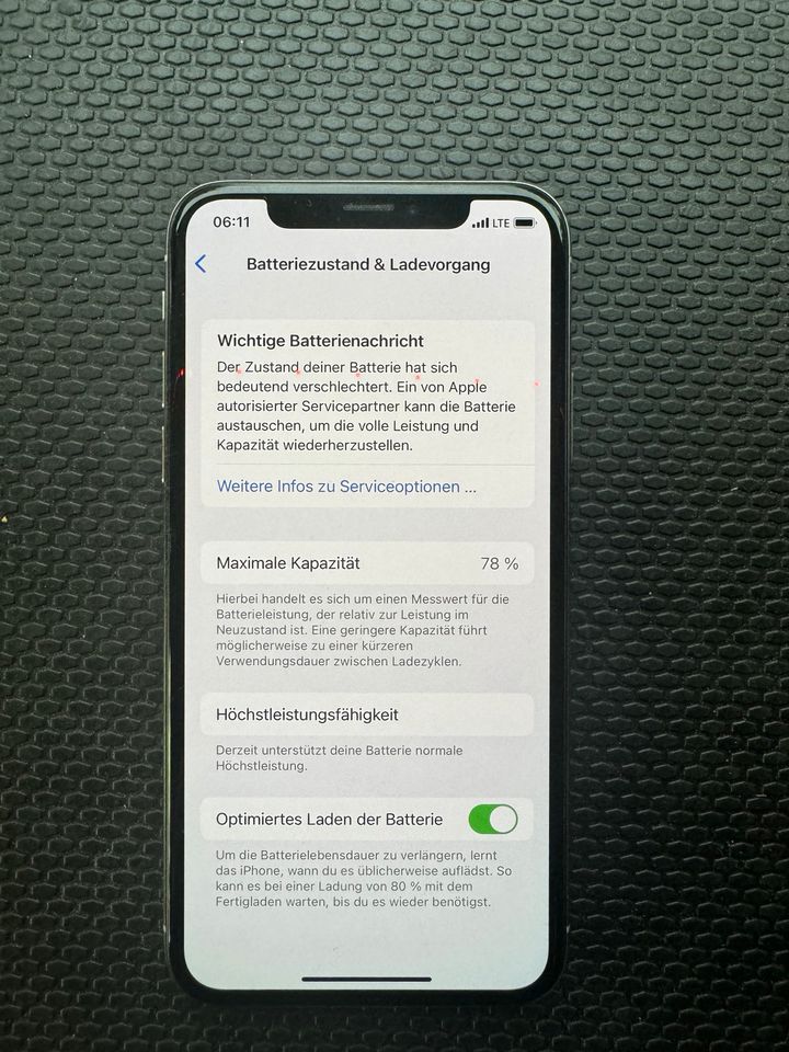 Apple iPhone X 64 GB in Dormagen