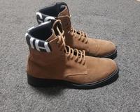 Hugo Boss schnüren Stiefel Boots Leder Gr.44 braun Berlin - Spandau Vorschau