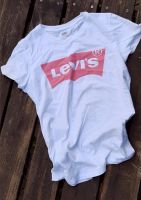 Levi's T-Shirt weiß rosa Niedersachsen - Diekholzen Vorschau