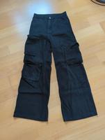 schwarze Hose, Gr. 32, divided, H&M, viele Taschen Niedersachsen - Scheeßel Vorschau