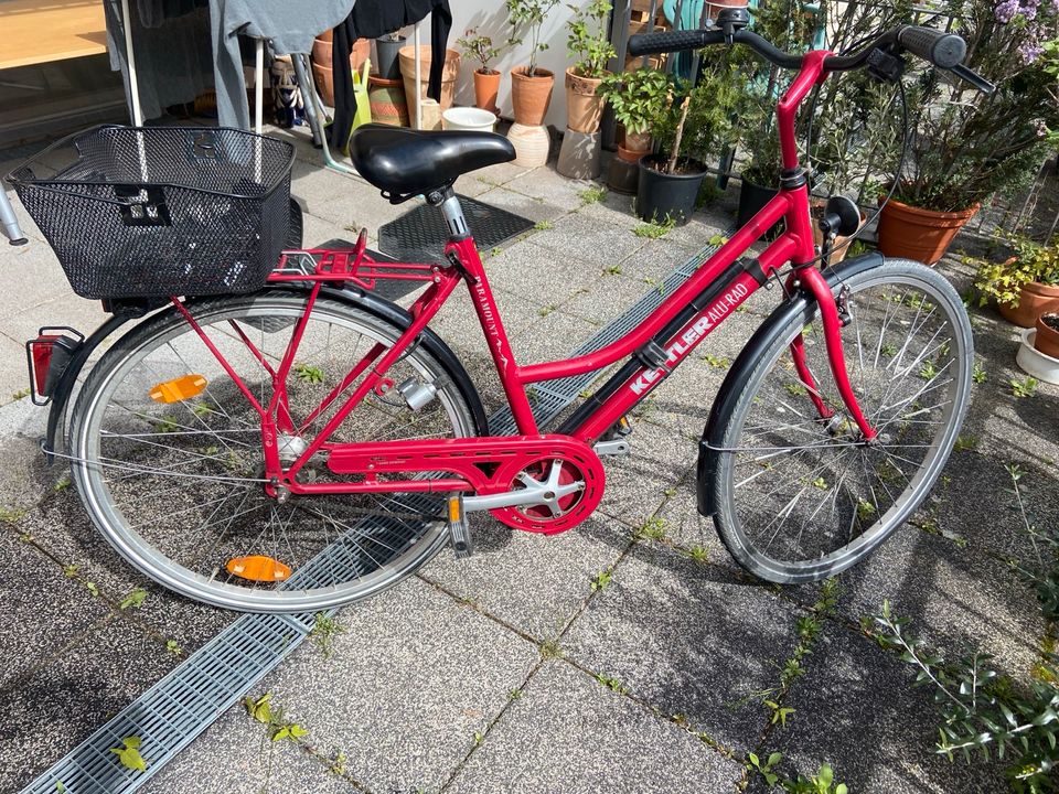 Damen Kettler Alu Fahrrad Rot in München