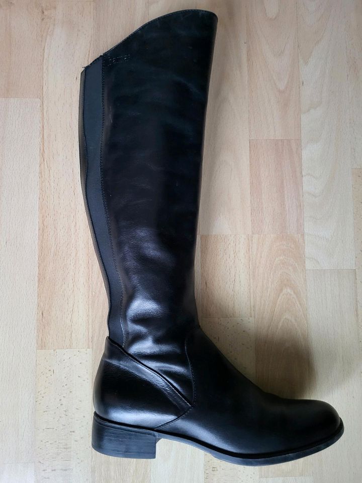 Klassische Stiefel mit Reißverschluss Leder schwarz 39 Bama in Stockdorf